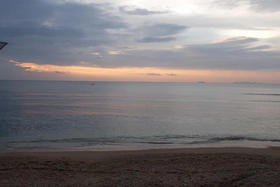 Hotel Lanta Local Hut Ko Lanta 2*,  Thajsko